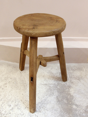 elm-wood-vintage round-stool